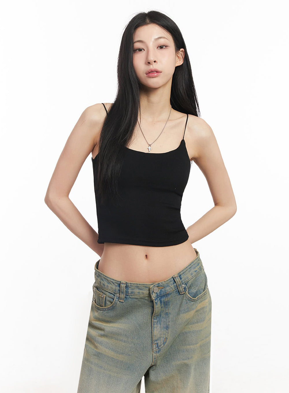 essential-stretchy-crop-cami-top-iy529