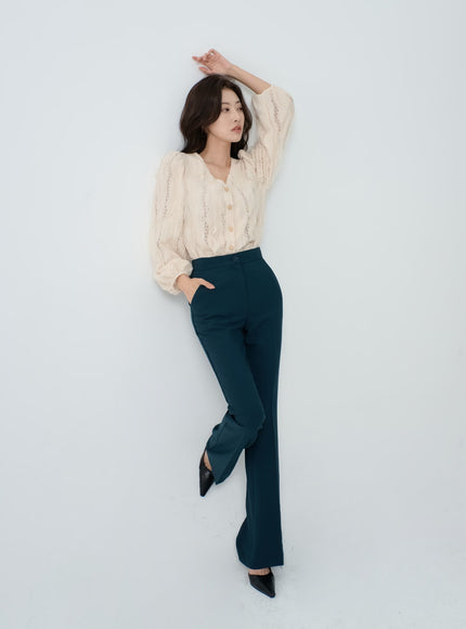 Slim Bootcut Tailored Pants IO18