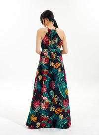 halter-neck-flower-maxi-dress-iu308