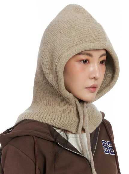 buttoned-knit-hood-hat-in528