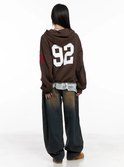 oversized-graphic-zip-up-hoodie-cg519