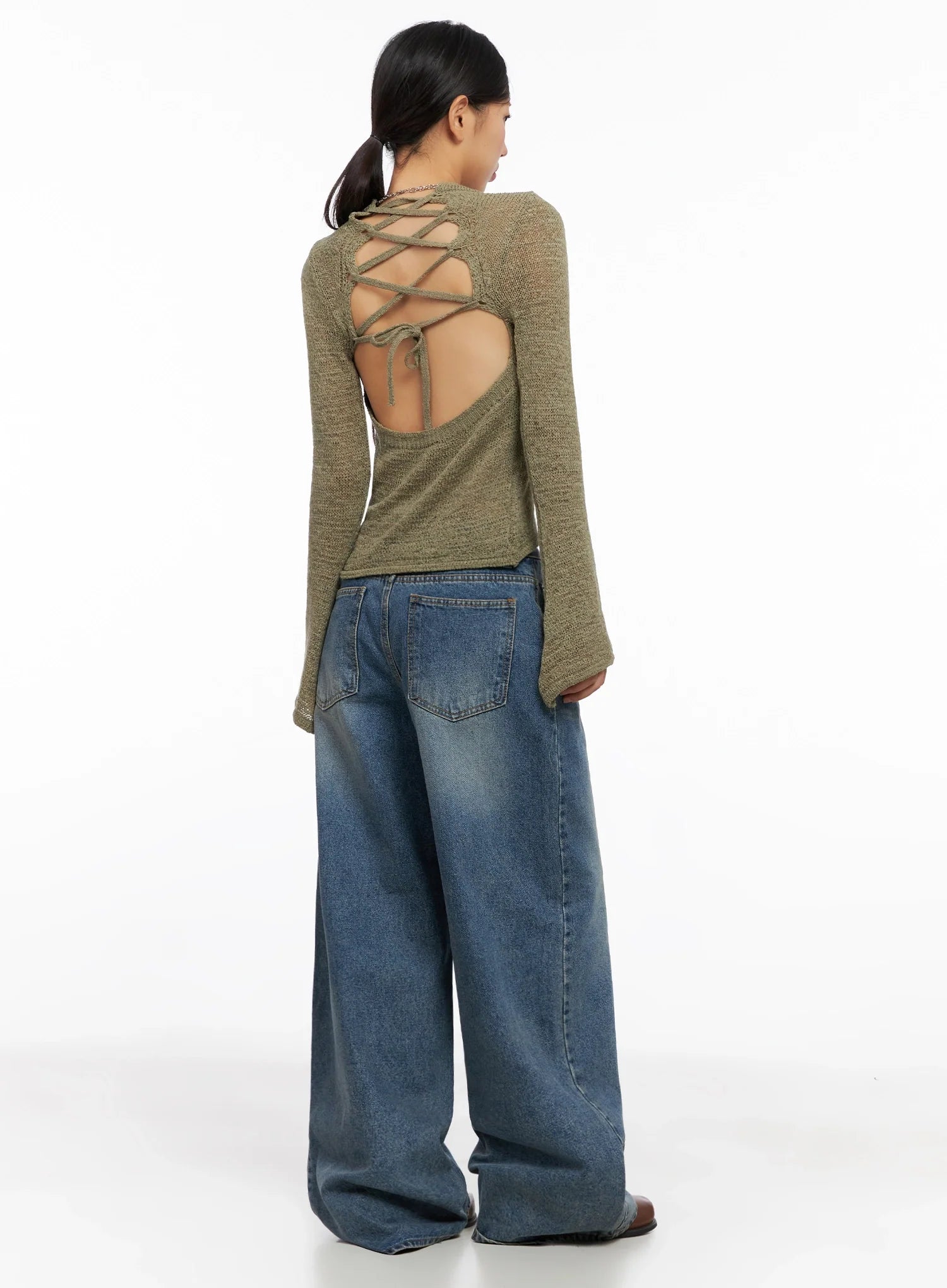 lace-up-back-top-ig527