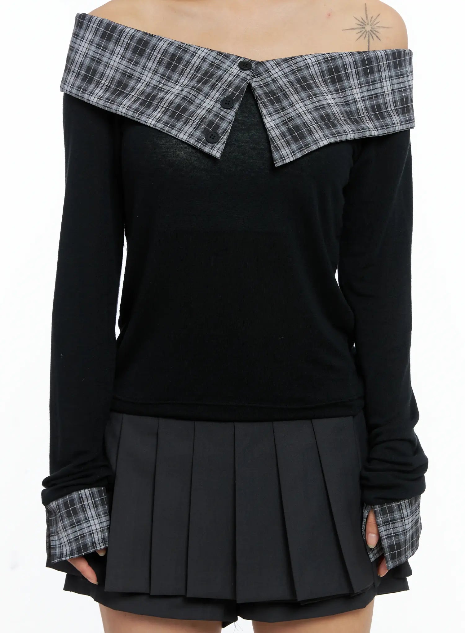 plaid-off-shoulder-long-sleeve-top-cs504