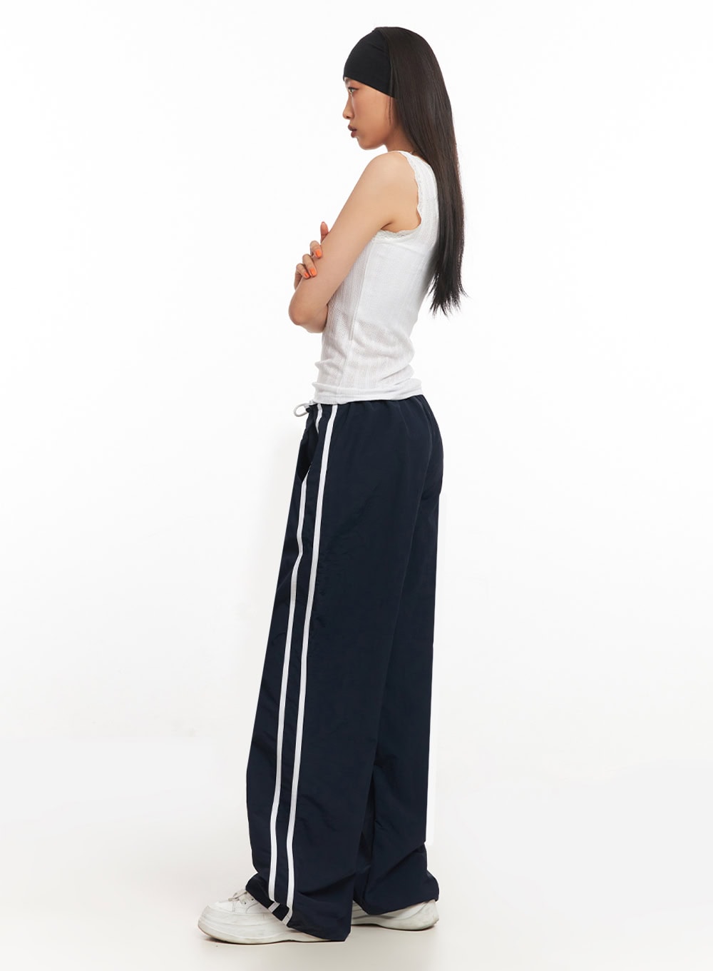 Lace-Trim Fitted Tank IA507