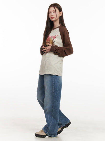 Graphic Long-Sleeve T-Shirt IJ530