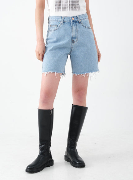 Raw Hem Long Denim Shorts CA29