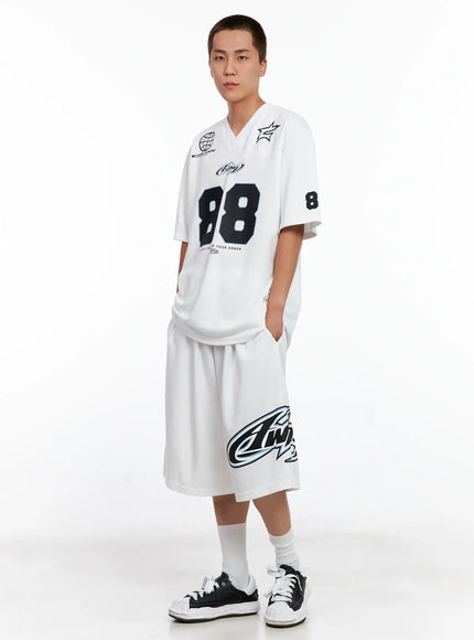 mens-oversized-graphic-v-neck-tee-ig508