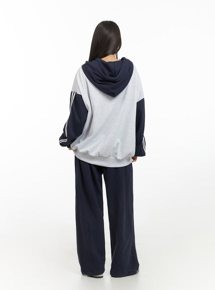 classic-cotton-wide-fit-sweatpants-is427