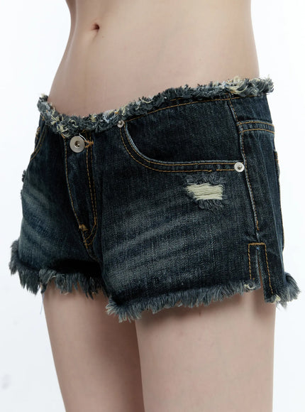vintage-distressed-denim-shorts-cg507