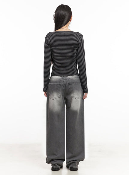 stripe-buttoned-long-sleeve-top-im524