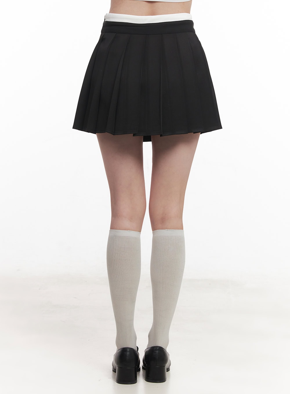 string-pleated-mini-skirt-iy513