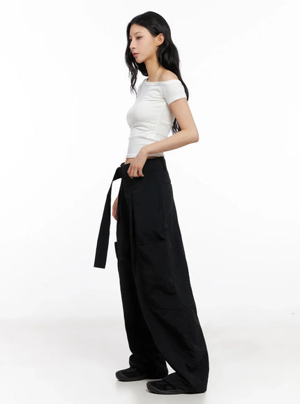 belted-wide-leg-utility-cargo-pants-ig508