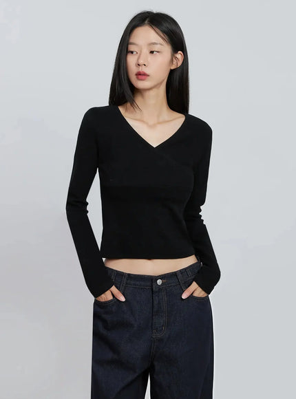 casual-v-neck-long-sleeve-top-io530