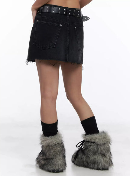 distressed-denim-mini-skirt-in528