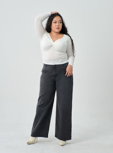 Plus V-Neck Twisted Bust T-Shirt IN16