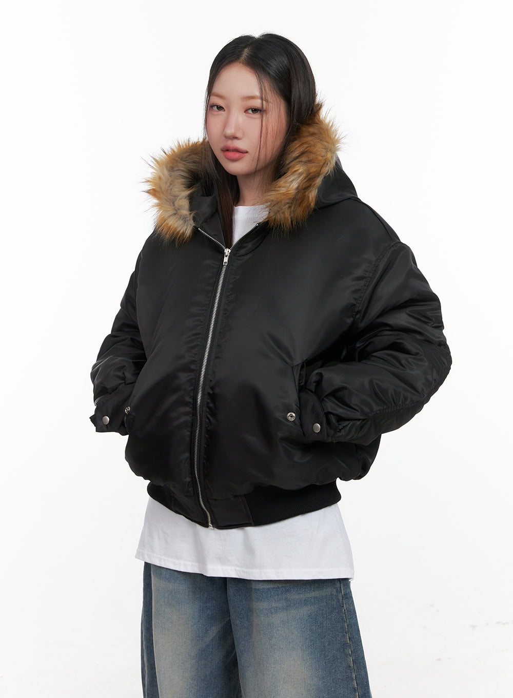 fur-detail-hooded-bomber-jacket-cd411