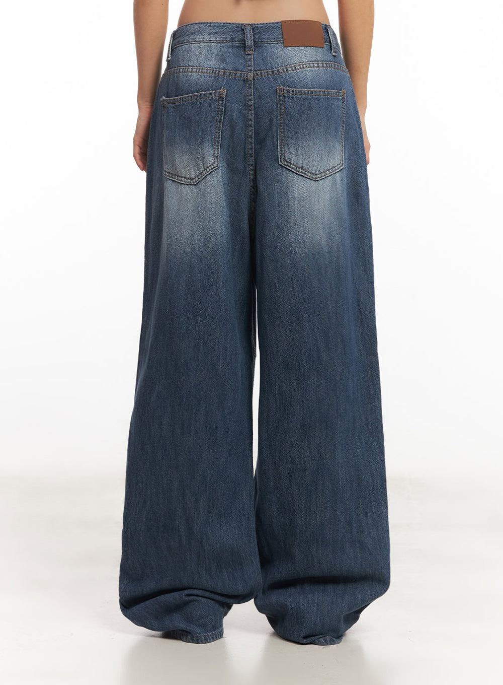 sable-baggy-bootcut-jeans-ia517