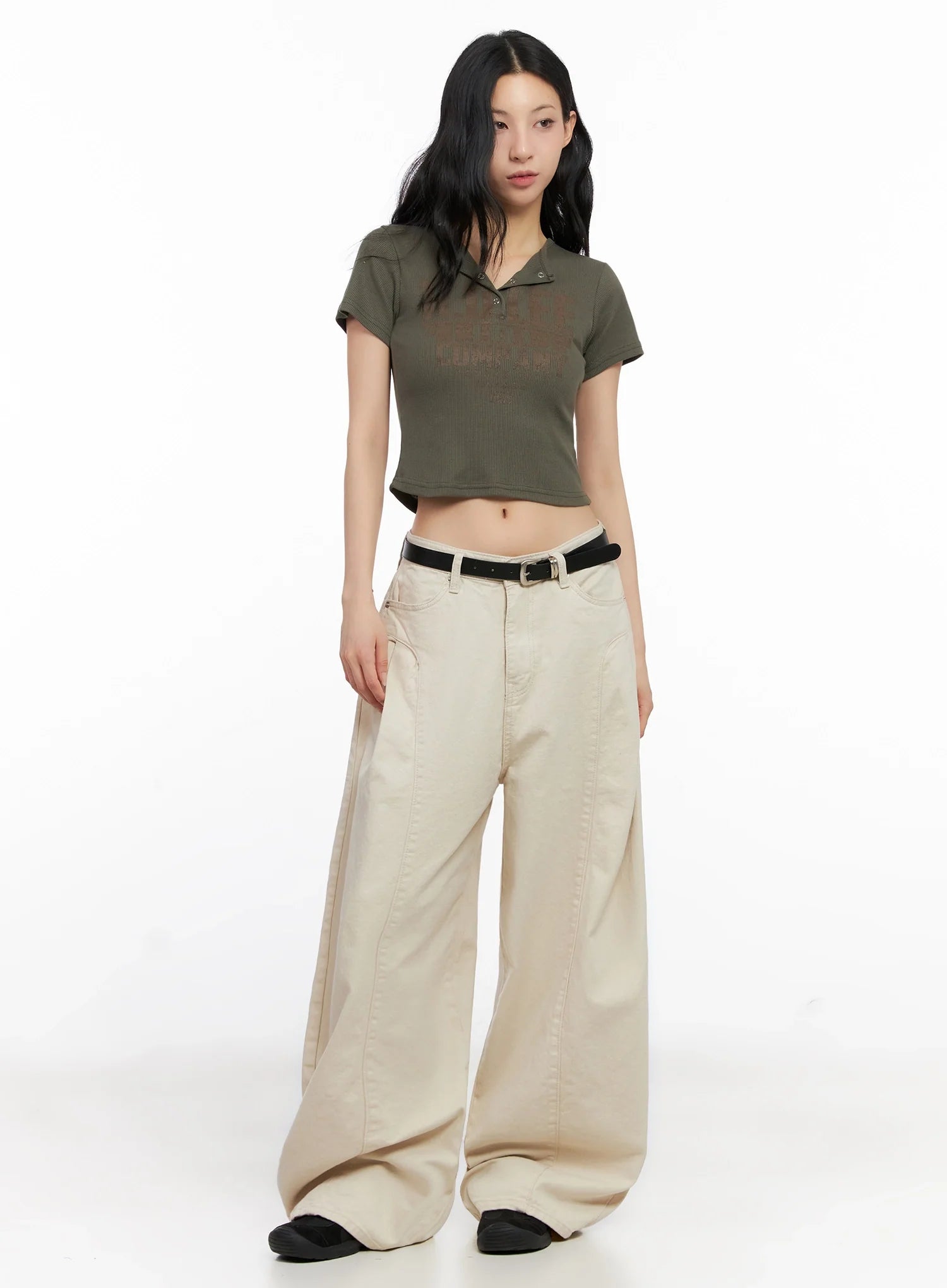 graphic-snap-collar-crop-tee-ig508