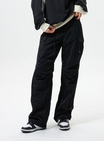 loosefit-cargo-parachute-pants-is319