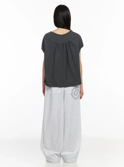 scoop-neck-shirred-tee-ia523