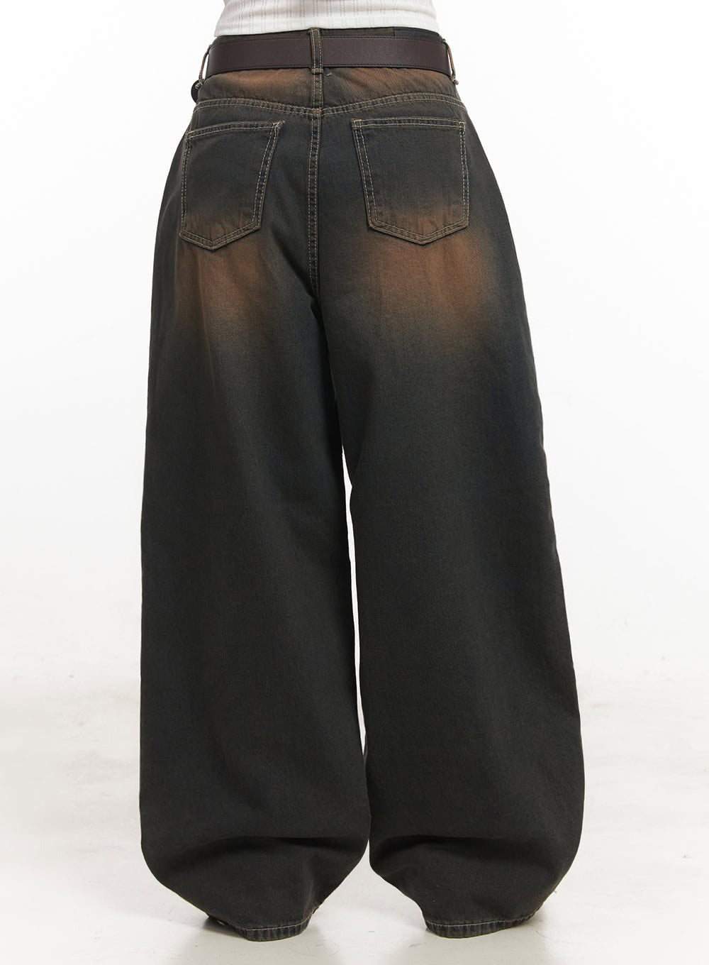 bethany-vintage-washed-baggy-jeans-ia524