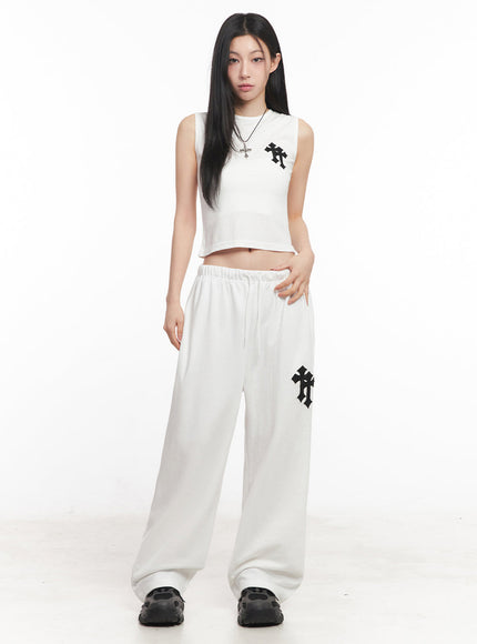Patched Chic Sleeveless Top IY516