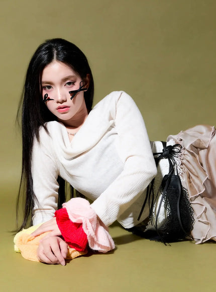 layered-off-shoulder-knit-top-io527