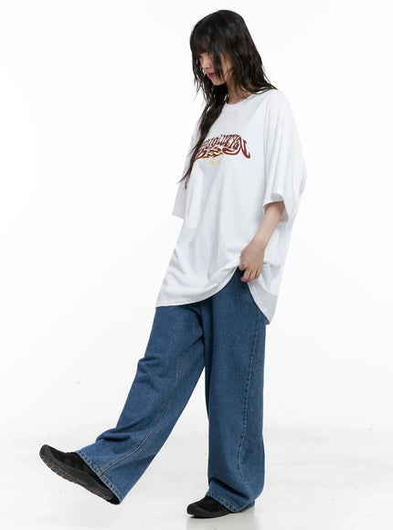 Oversized Statement Graphic T-Shirt IL528