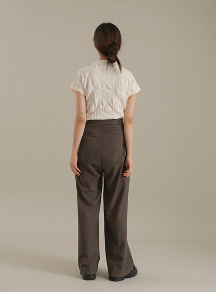 Wrinkle Short Sleeve Turtleneck Top