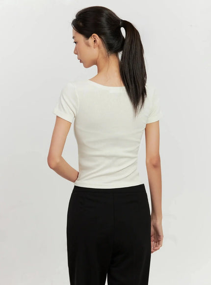 classic-square-neck-top-il528