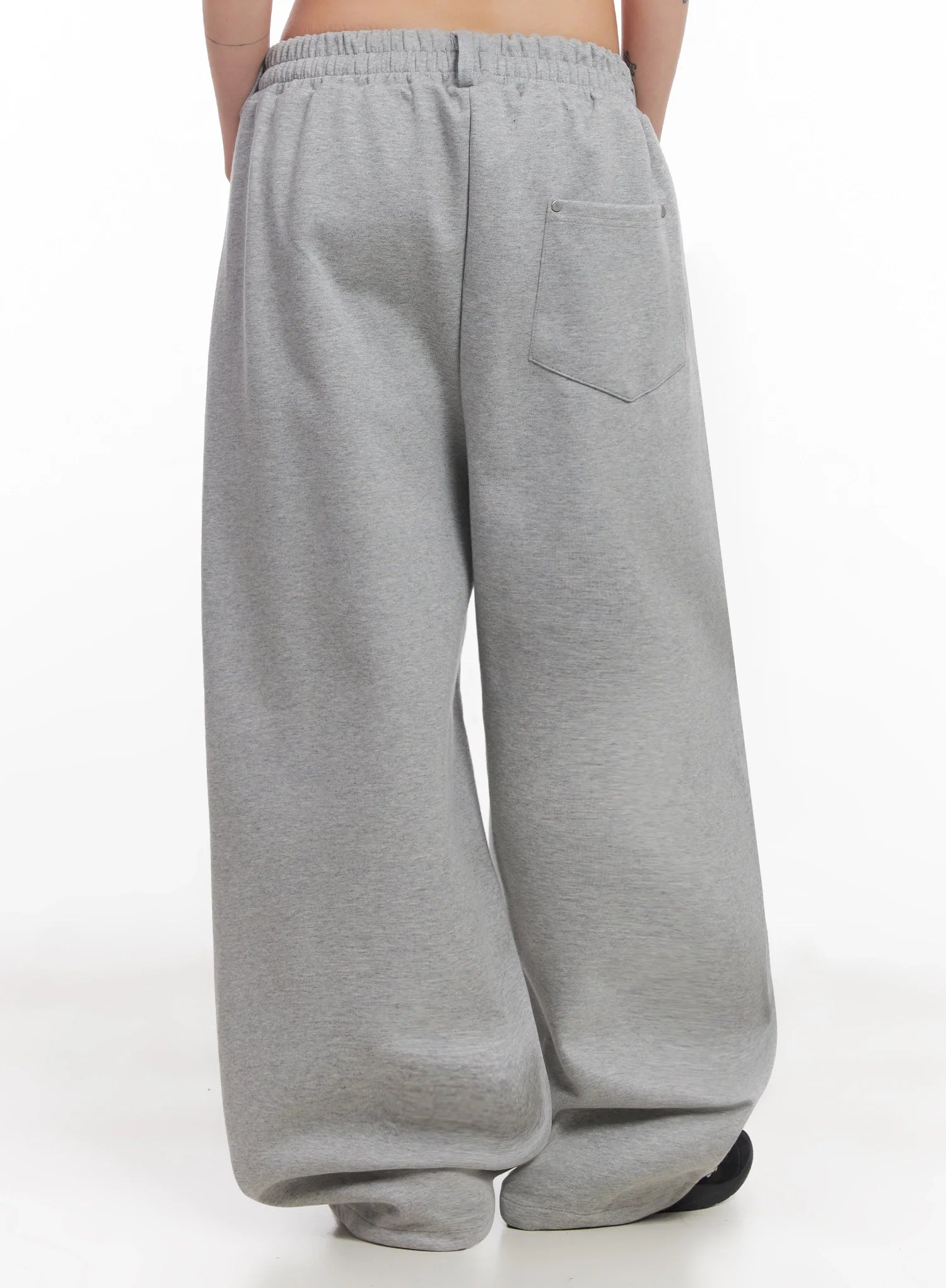 belted-sweatpant-joggers-ic503