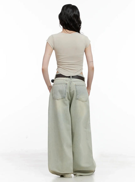 minimalist-v-neck-crop-top-il531