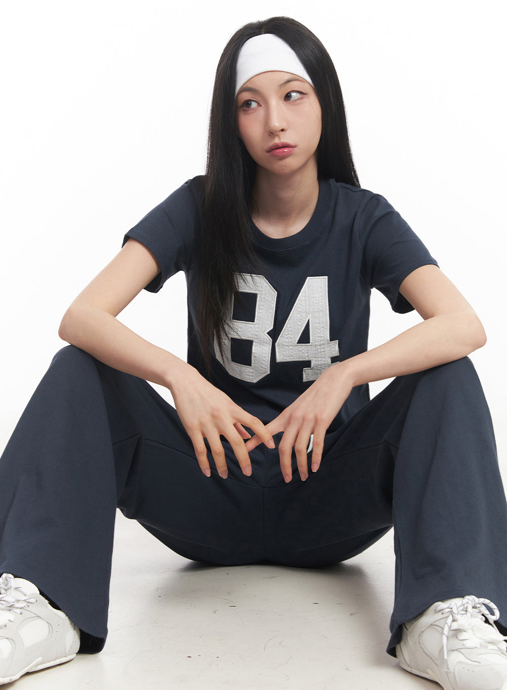 lace-embroidered-84-sweatpants-iy516