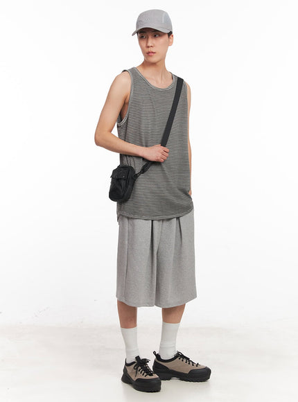 mens-wide-fit-comfy-sweatshorts-iy506