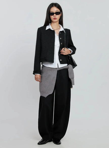 modern-black-cropped-blazer-io530