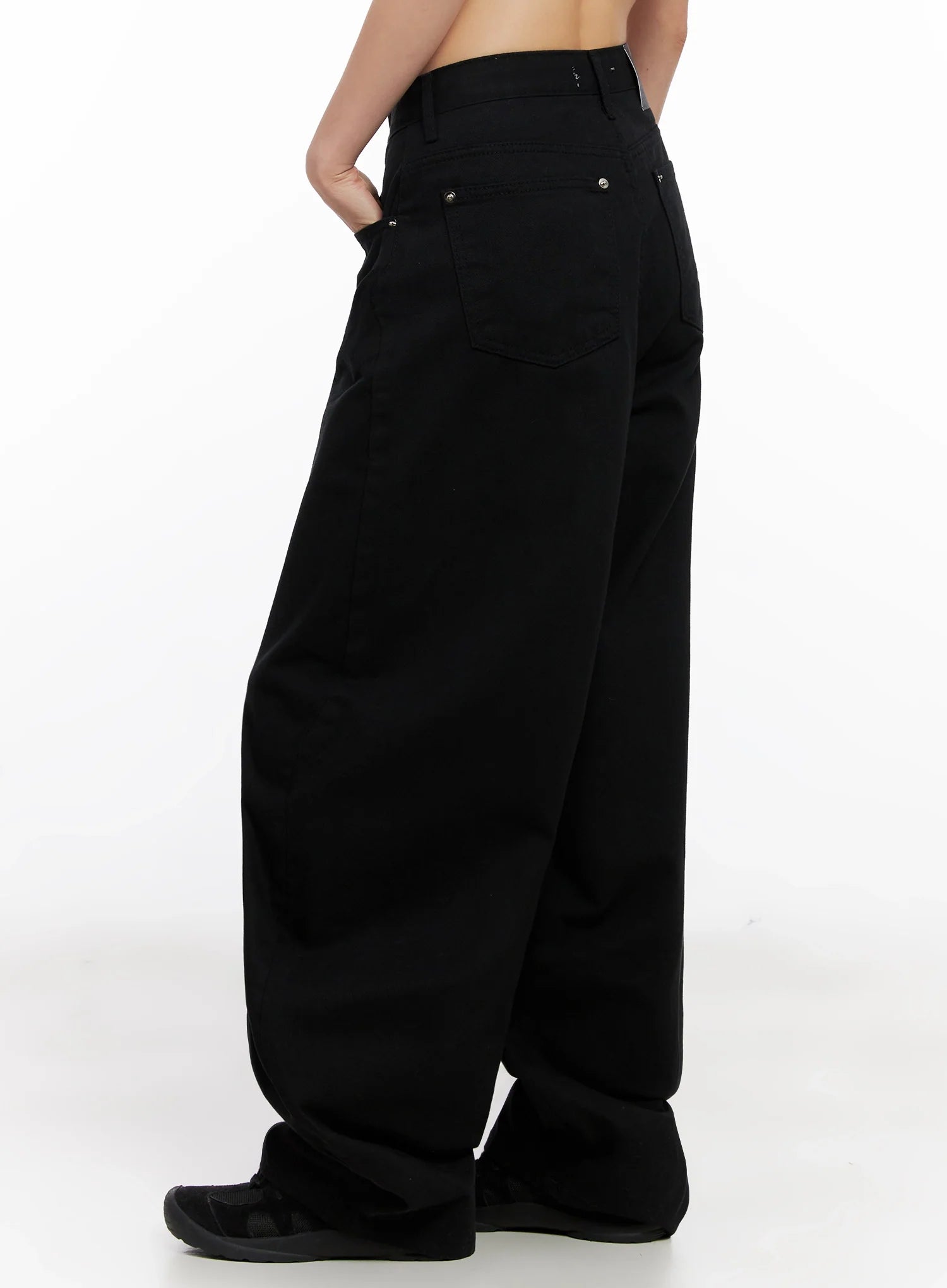floral-embellished-wide-leg-pants-ig508