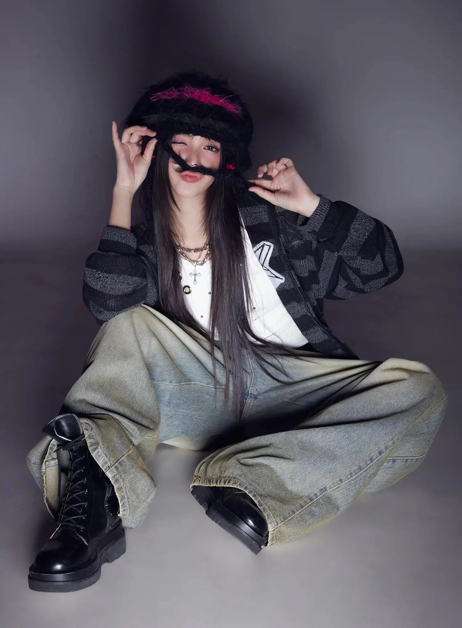 milana-vintage-washed-baggy-jeans-is525