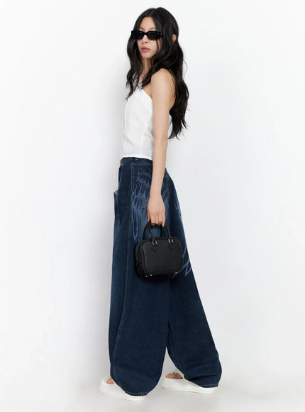 buttoned-halter-neck-top-ig508