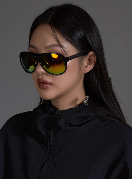 reflective-sleek-sunglasses-io517