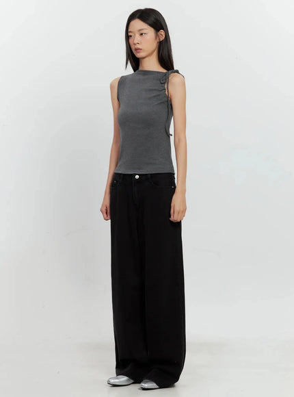 Asymmetric High Neck Tank Top IL528