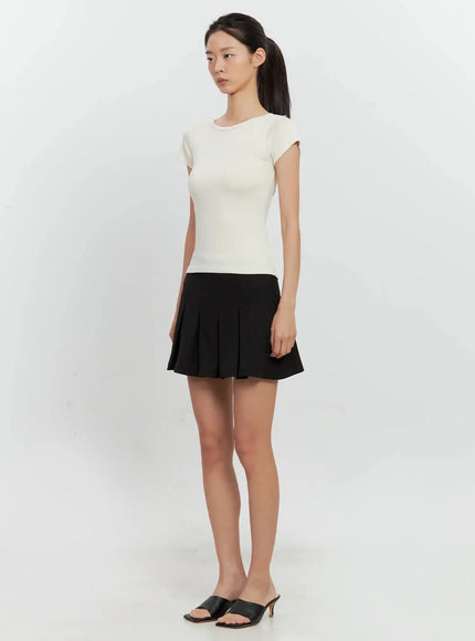 Round Neck Short-Sleeve Top IL528