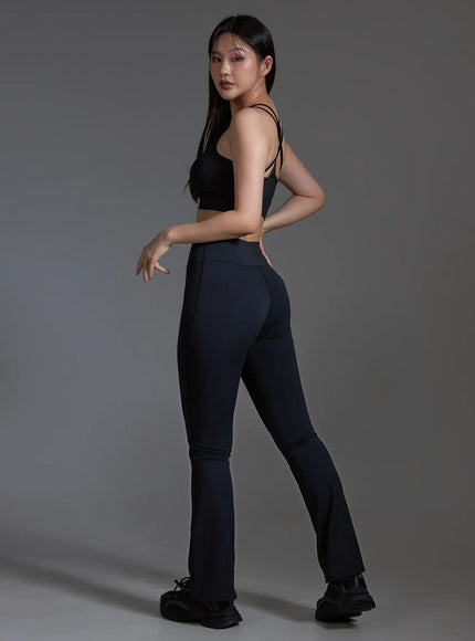cross-back-sports-bra-top-black-io517