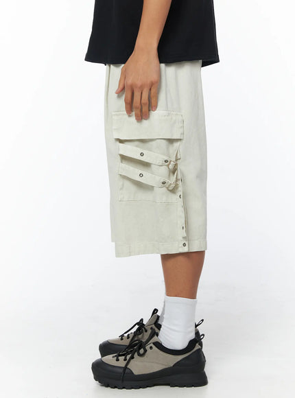 mens-beige-cargo-bermuda-shorts-iu503