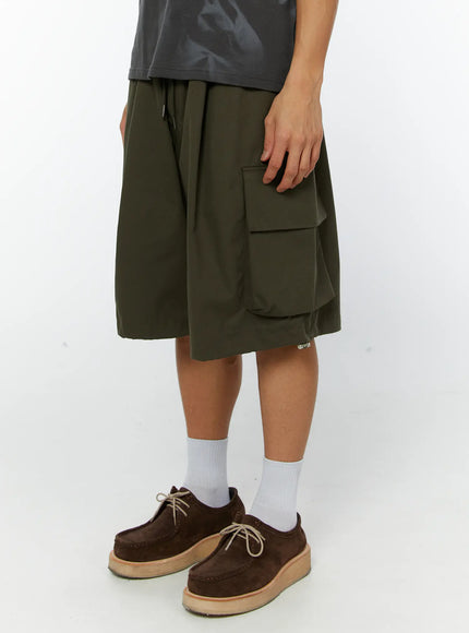 mens-cargo-bermuda-shorts-iy514