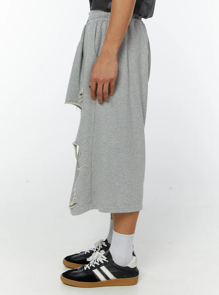 mens-distressed-bermuda-shorts-gray-iy513