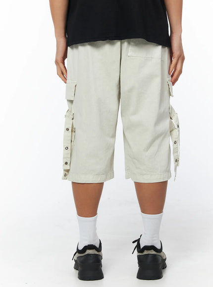 mens-beige-cargo-bermuda-shorts-iu503