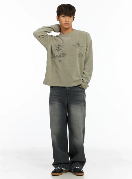 mens-graphic-fleece-long-sleeve-top-ij514