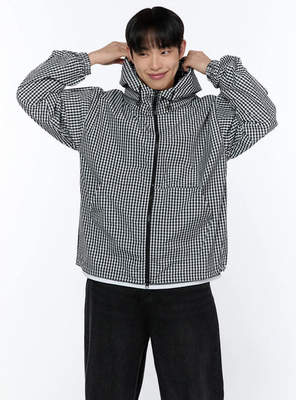 mens-checkered-hooded-jacket-ia520