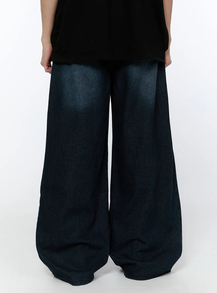 Men's Wide Leg Dark Washed Jeans IA520