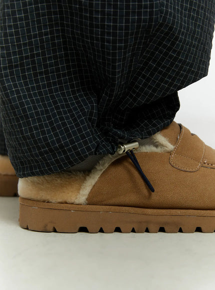 mens-mini-check-pattern-pin-tuck-wide-parachute-pants-if511